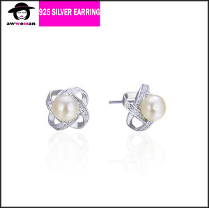 Silver Stud Earring with Freshwater pearl