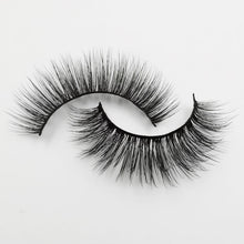 Load image into Gallery viewer, Handmade Falses Eye Lashes, 3D Mink Eyelashes, Falses Eyelashes, Face Eyelashes, Mink False Lashes Set for Natural Look with Eyelashes Clip (G102)