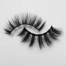 Load image into Gallery viewer, Handmade Falses Eye Lashes, 3D Mink Eyelashes, Falses Eyelashes, Face Eyelashes, Mink False Lashes Set for Natural Look with Eyelashes Clip (G107)