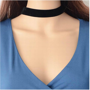 Elegant Girls Plain Black Wide Velvet Choker Necklace Extender Chain  Sexy look